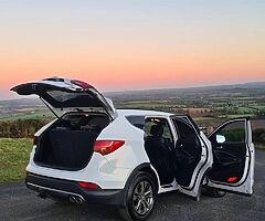 2013 2013 HYUNDAI SANTA FE EXECTUTIVE 2.2CRDI 4WD AUTO 7/SEATER LEATHER INT NCT 5/23  SANTA FE - Image 6/10