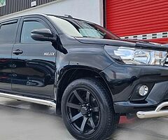 2018 TOYOTA HILUX