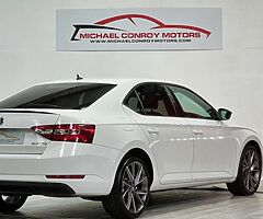 2016 SKODA SUPERB - Image 7/10
