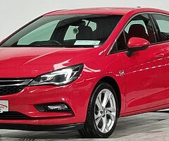 2016 VAUXHALL ASTRA - Image 3/10