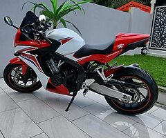 HONDA CBR 650F ABS