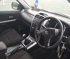 Suzuki Grand Vitara - Image 4/9