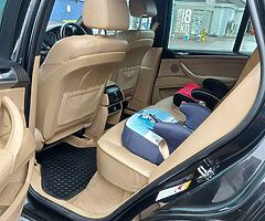 2010 BMW Series 5 - Image 6/10