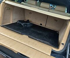 2010 BMW Series 5 - Image 7/10
