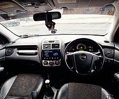 KIA SPORTAGE - Image 4/10