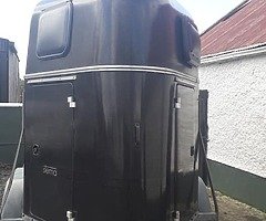 STEAM DUBLE HORSE BOX