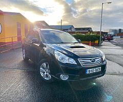 2010 Subaru OUTBACK 2.0 DIESEL OUTBACK NAV + BOX D