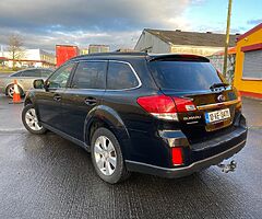 2010 Subaru OUTBACK 2.0 DIESEL OUTBACK NAV + BOX D