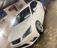 161 Seat Leon 1.6 TDI - Image 8/10