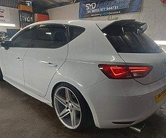 161 Seat Leon 1.6 TDI - Image 10/10