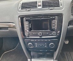 2013 Mk2 Skoda Octavia vRS Hatchback 2.0L Diesel - Image 8/10