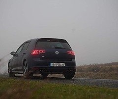 2015 Volkswagen Golf R - Image 4/10