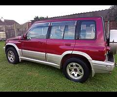 Suzuki escudo