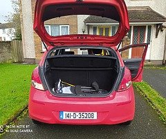 Hyundai i20 1.4 crdi manual.
2014