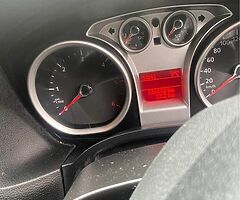 2011 ford focus 1.6tdci *low milage* - Image 4/5