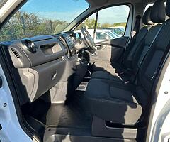 Vauxhall vivaro crew - Image 7/10