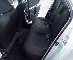 Toyota Yaris Terra 2006 1.0L - Image 6/10
