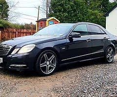 2012 Mercedes Benz E220cdi BE Executive