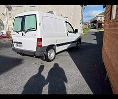 Peugeot 2007 1.6 diesel
Princ tooday