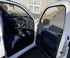 Peugeot 2007 1.6 diesel
Princ tooday - Image 4/8