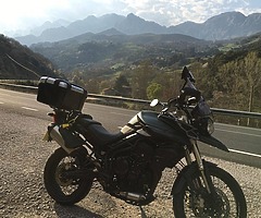 Triumph Tiger 800 CX - like new!