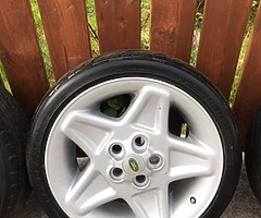 Land rovers PRICEDROP