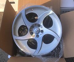 18” Alphards