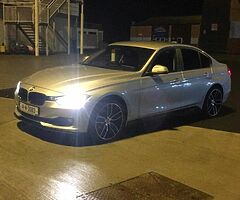 2014 BMW 318D
