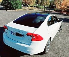 Volvo S60 D4 181bhp - Image 4/4