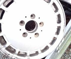 Mercedes  vintage  alloys good condition