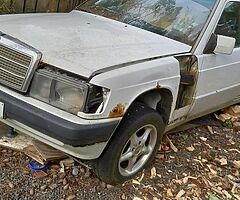 Mercedes  vintage  alloys good condition