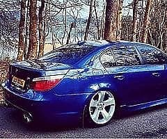 ❗️Wanted❗️fat fives 
18 5x120
Must be clean 
Right money for good set