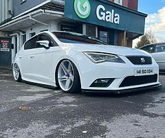 Seat Leon - Image 3/4