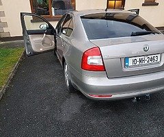Skoda Octavia Elegance 1.6 diesel 
Manual transmission - Image 4/5