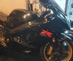 Suzuki gsxr 1000  2005