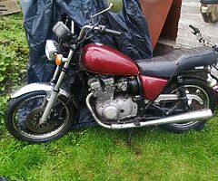 Suzuki gs250