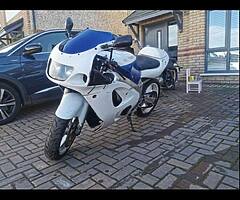 Gsxr 600 srad - Image 5/7