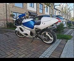 Gsxr 600 srad - Image 6/7