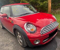 2010 MINI COOPER 1.6 DIESEL FOR BREAKING!