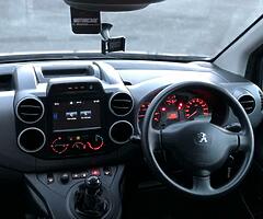 ⚫️PEUGEOT PARTNER EXECUTIVE 3 SEATER⚫️ - Image 6/10