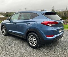 2016 HYUNDAI TUCSON 1.7 DIESEL EXECUTIVE SAT-NAV LEATHER LOW KMS ONE OWNER 6 SPEED MANUAL - Image 3/10