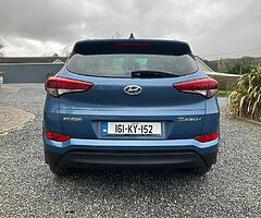 2016 HYUNDAI TUCSON 1.7 DIESEL EXECUTIVE SAT-NAV LEATHER LOW KMS ONE OWNER 6 SPEED MANUAL - Image 5/10
