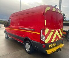 2016 Ford Transit - Image 3/10