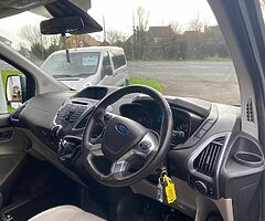 2017 Ford Ford Tourneo Custom - Image 6/10