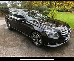 141 Mercedes E220 - Image 10/10