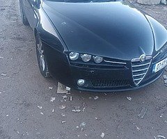 Breaking alfa romeos - Image 3/3