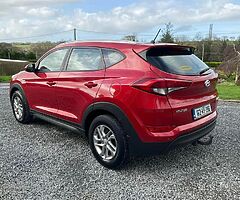 162 HYUNDAI TUCSON 1.7 DIESEL NCT 11/22 TAXED 6/22  6 SPEED MANUAL SPOTLESS - Image 3/10