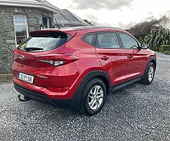 162 HYUNDAI TUCSON 1.7 DIESEL NCT 11/22 TAXED 6/22  6 SPEED MANUAL SPOTLESS - Image 4/10