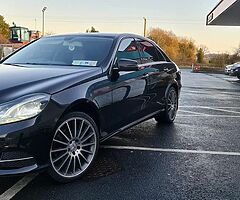 Very nice E-Class Merc Automatic