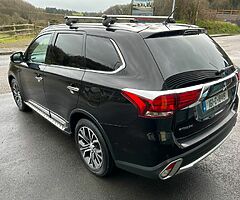 2016 Mitsubishi Outlander 2.2 4WD 7 Seater Automatic 4x4 - Image 4/10